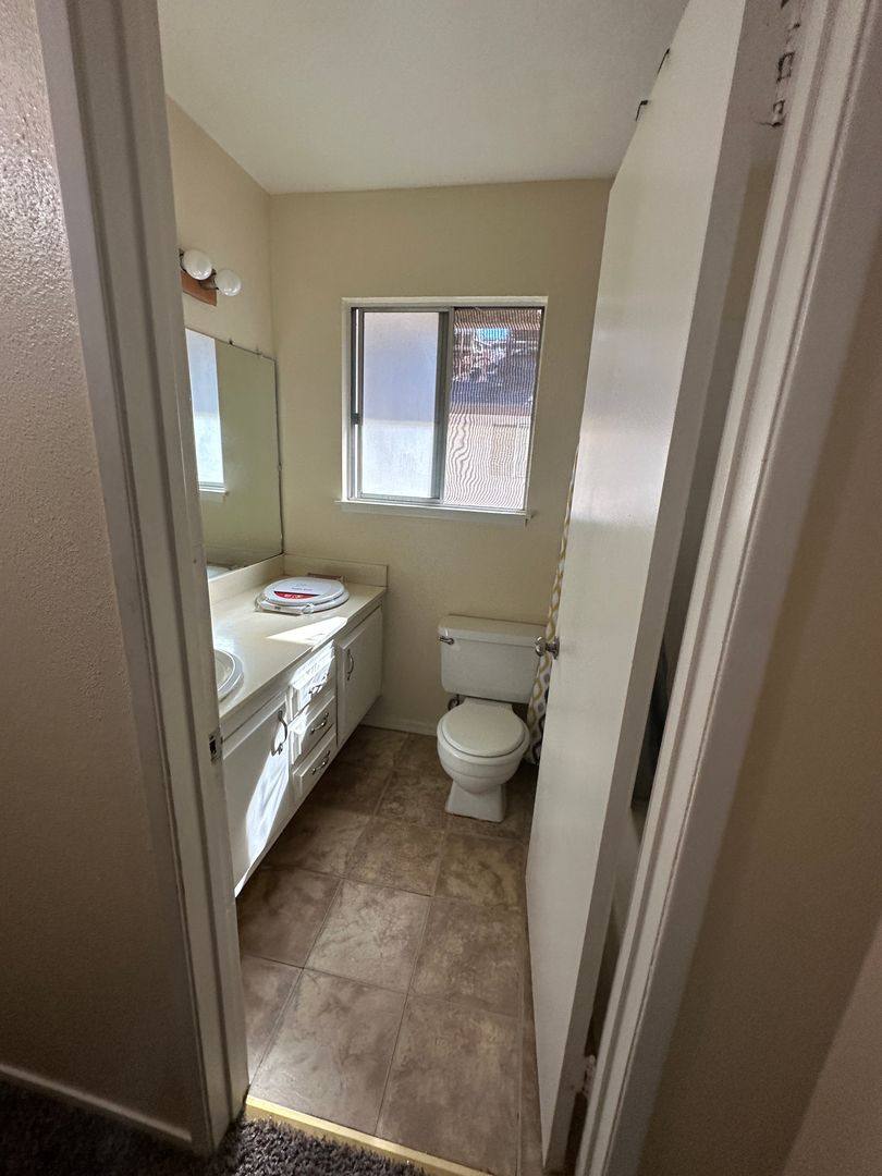 Condo for rent at 3333 El Encanto Court #5, Bakersfield, CA 93301