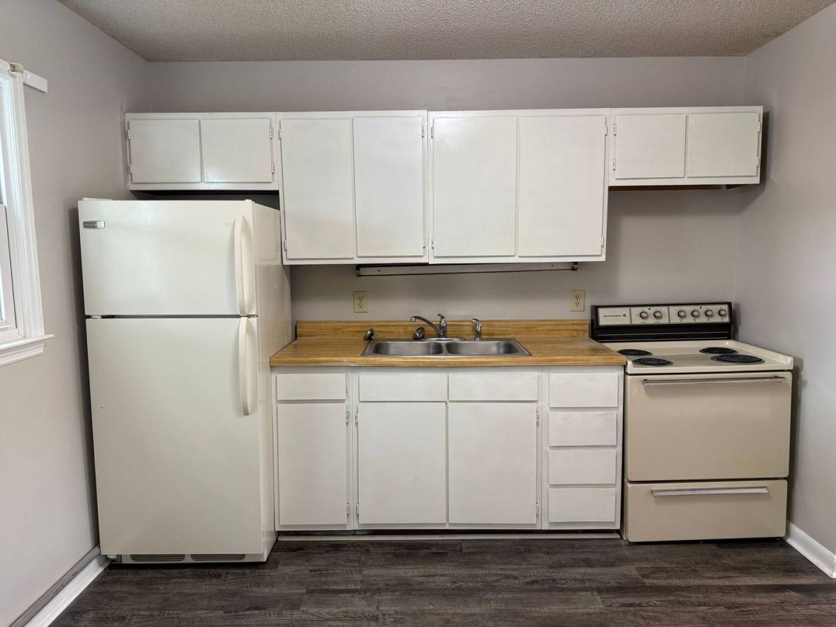 Apartment for rent at 2310 Indian Dr, Jacksonville, NC 28546
