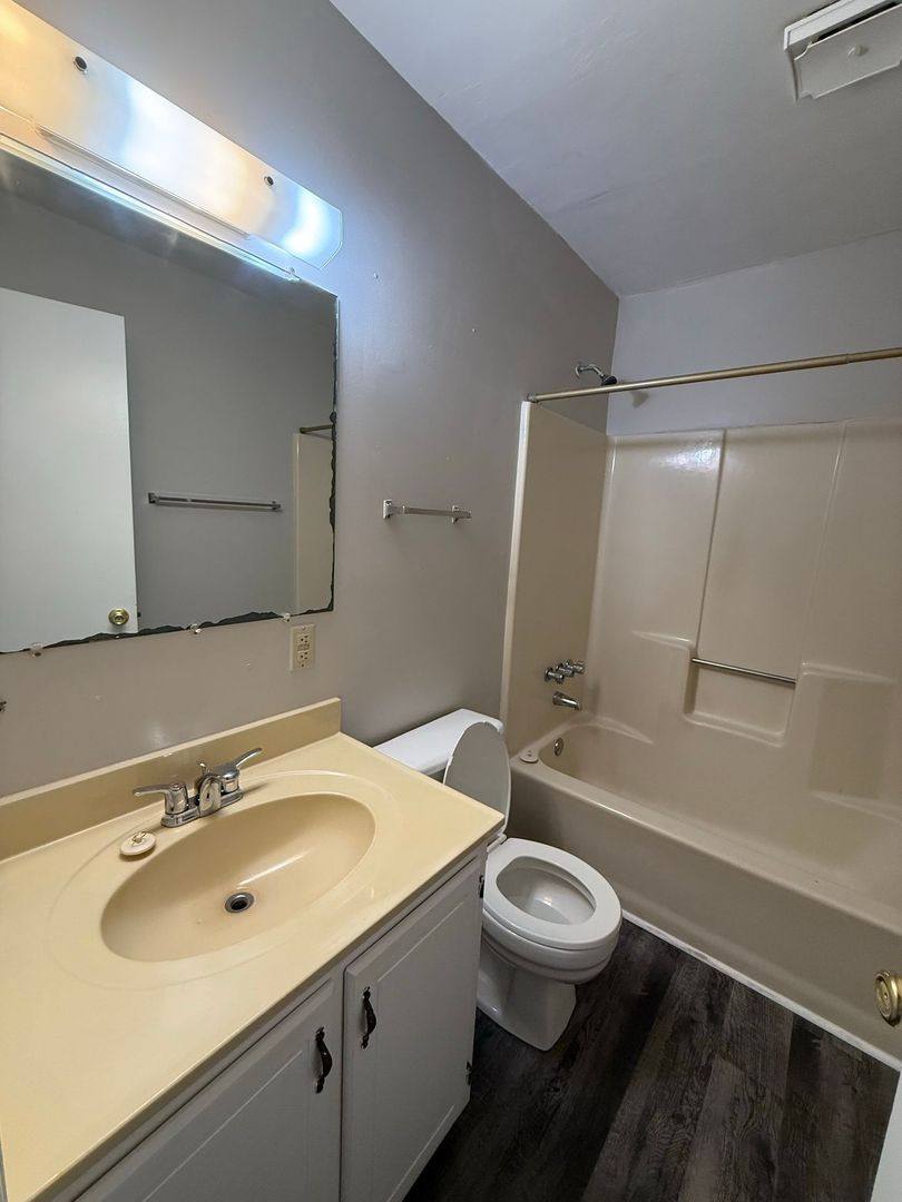 Apartment for rent at 2310 Indian Dr, Jacksonville, NC 28546