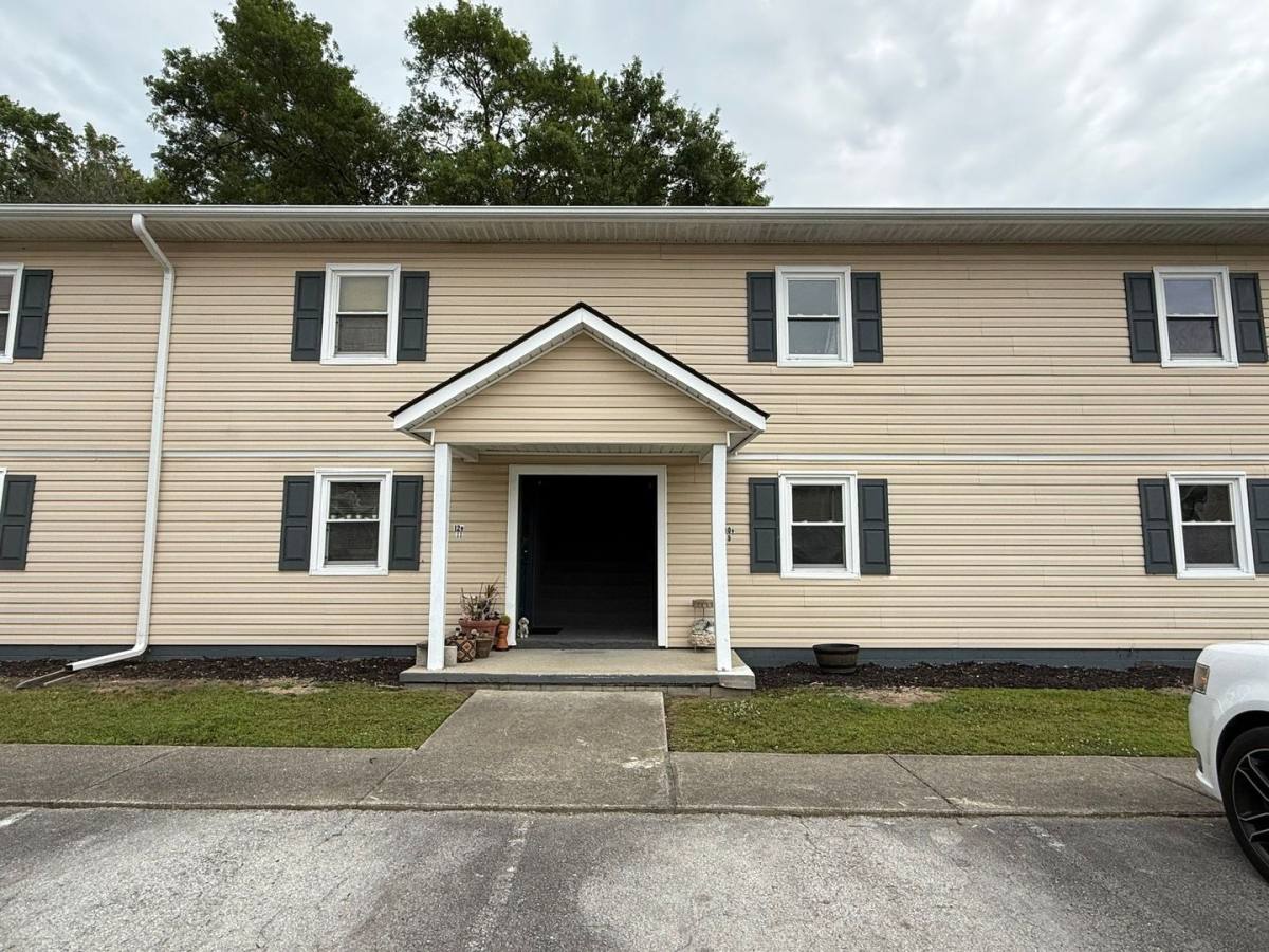 Apartment for rent at 2310 Indian Dr, Jacksonville, NC 28546