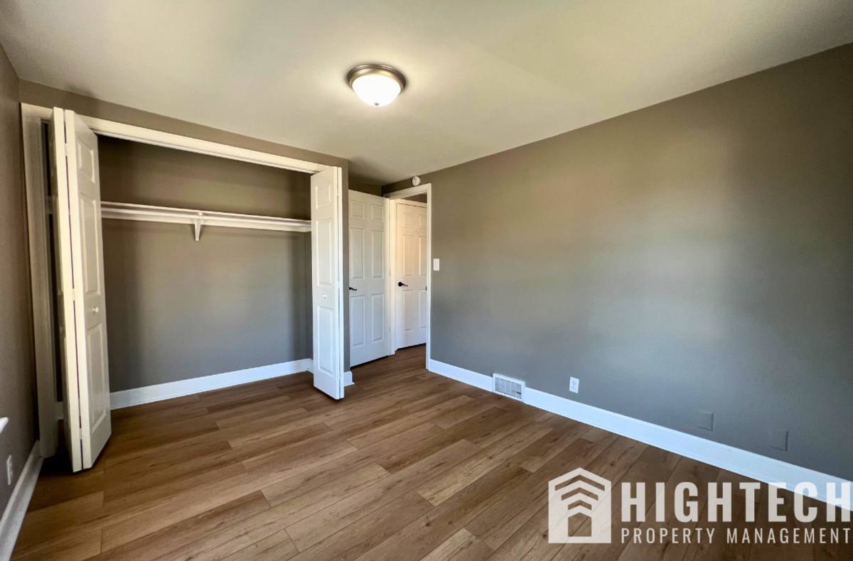 Apartment for rent at 219 E McPherson Highway, Clyde, OH 43410