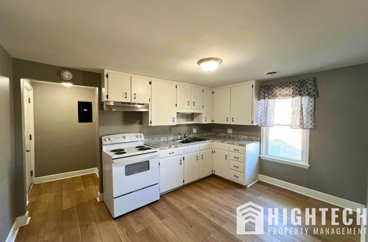 Apartment for rent at 219 E McPherson Highway, Clyde, OH 43410