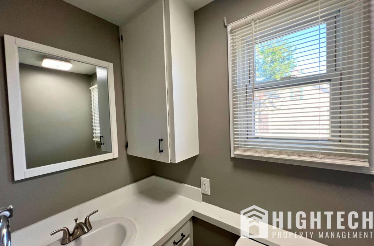 Apartment for rent at 219 E McPherson Highway, Clyde, OH 43410