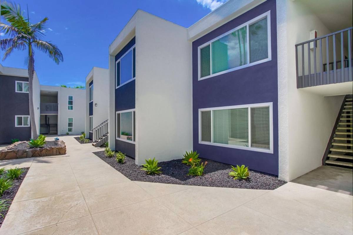 Apartment for rent at 1650 Emerald St, San Diego, CA 92109