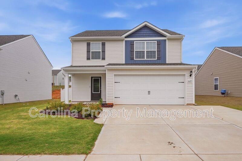 House for rent at 1620 Nia Rd, Charlotte, NC 28215