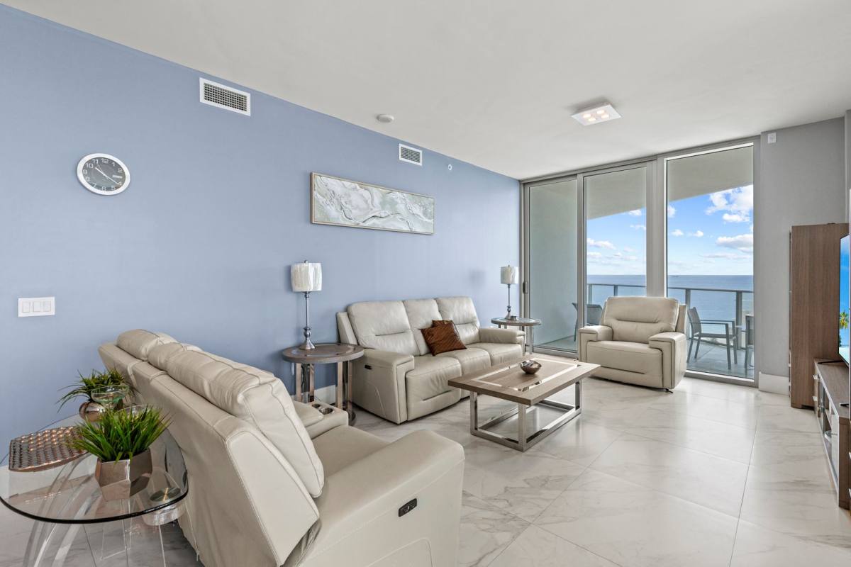 Apartment for rent at 701 N Fort Lauderdale Beach Blvd, Fort Lauderdale, FL 33304