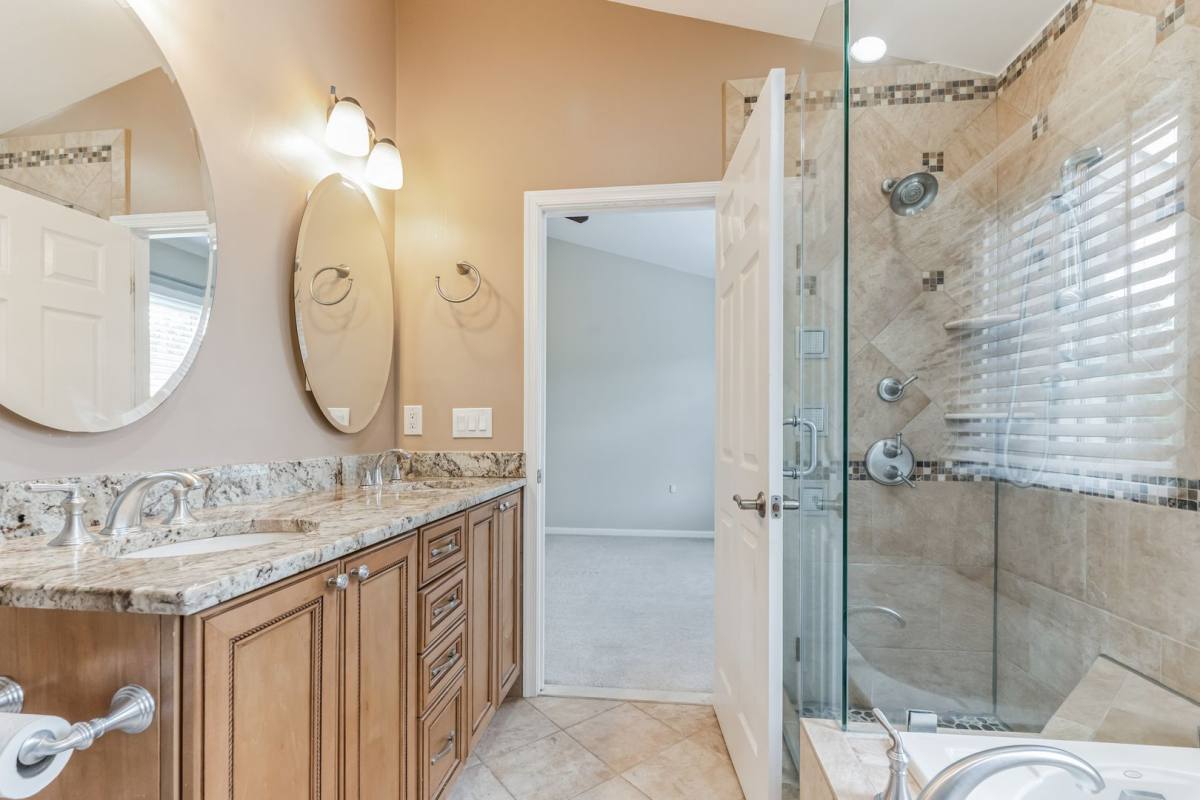 Townhouse for rent at 5201 Dunstable Lane, Alexandria, VA 22315