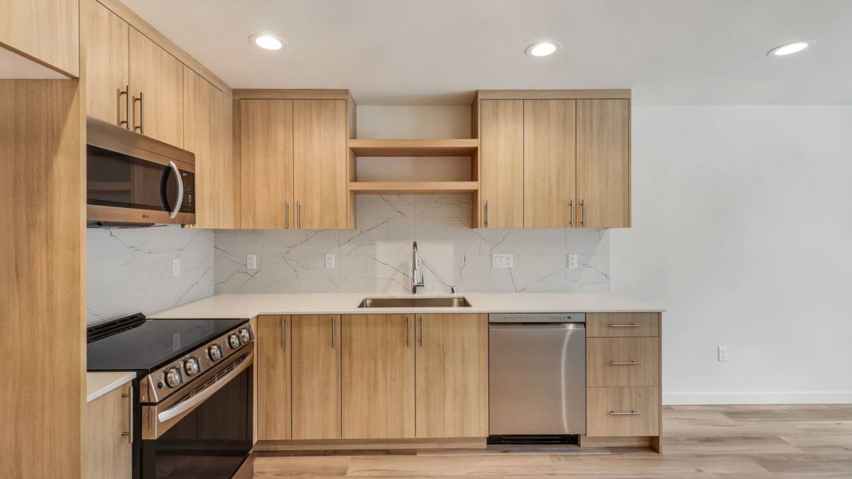 Townhouse for rent at 2826 S Walden St, Seattle, WA 98144