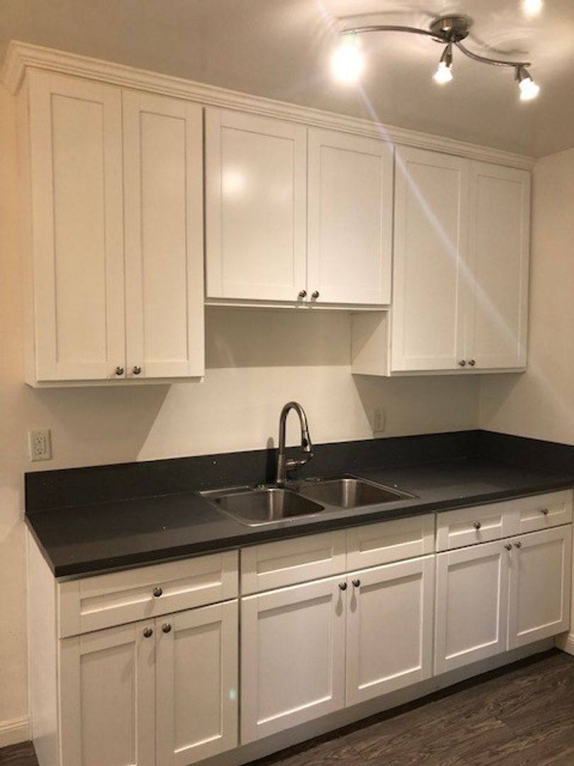 Apartment for rent at 4926 W 118th Place, Hawthorne, CA 90250