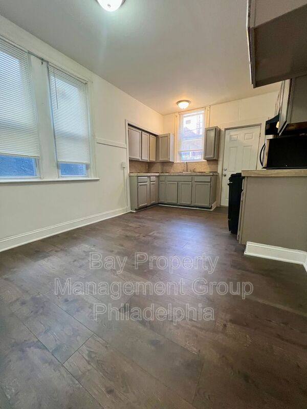 Townhouse for rent at 3253 N Dover St, Philadelphia, PA 19129