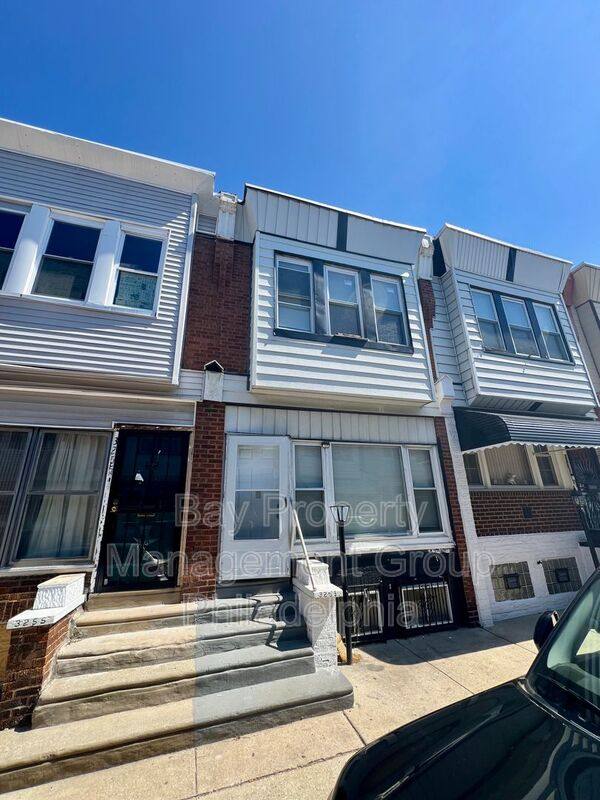 Townhouse for rent at 3253 N Dover St, Philadelphia, PA 19129