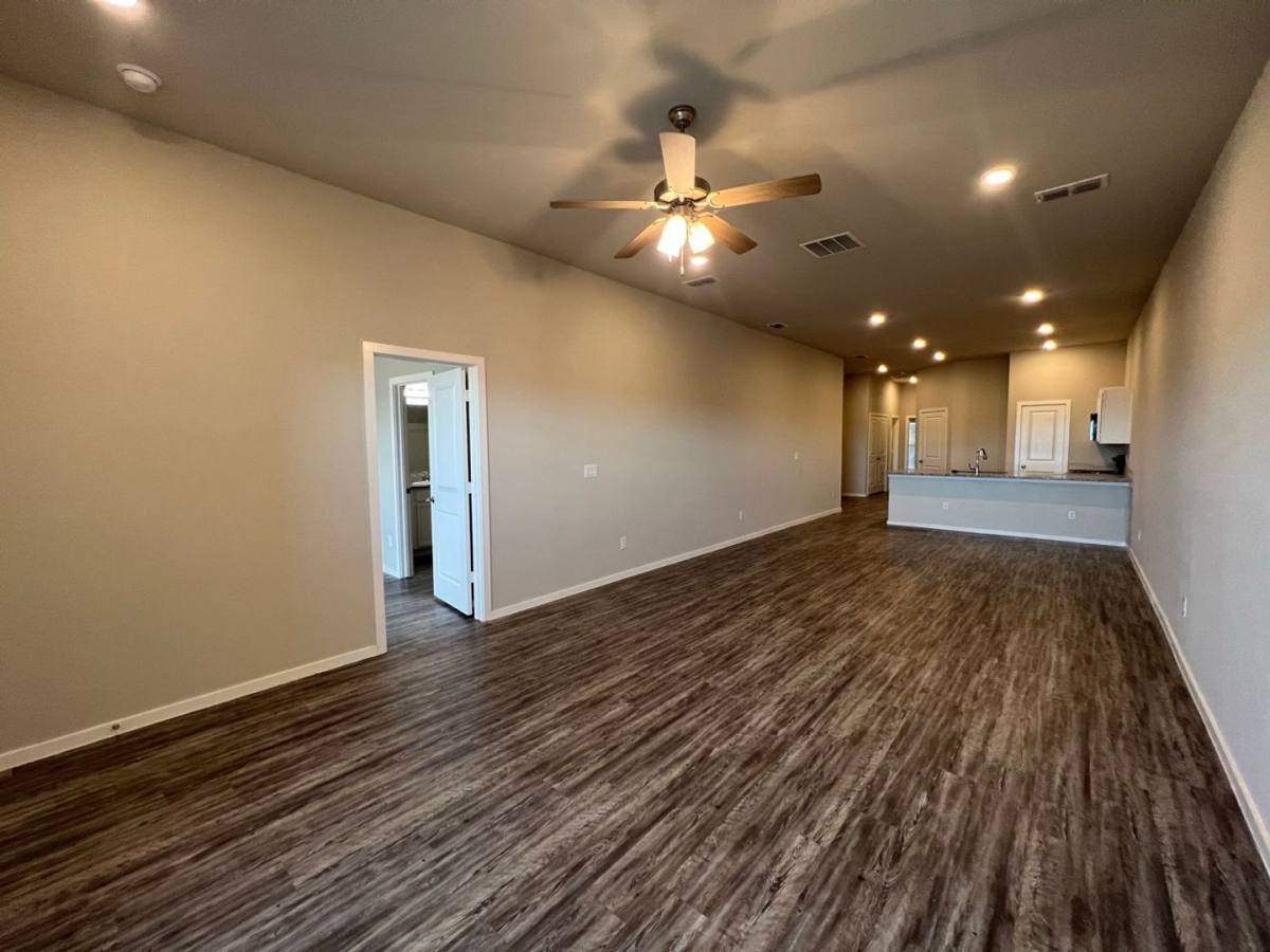Apartment for rent at 1918 Langford Ave, Lubbock, TX 79407
