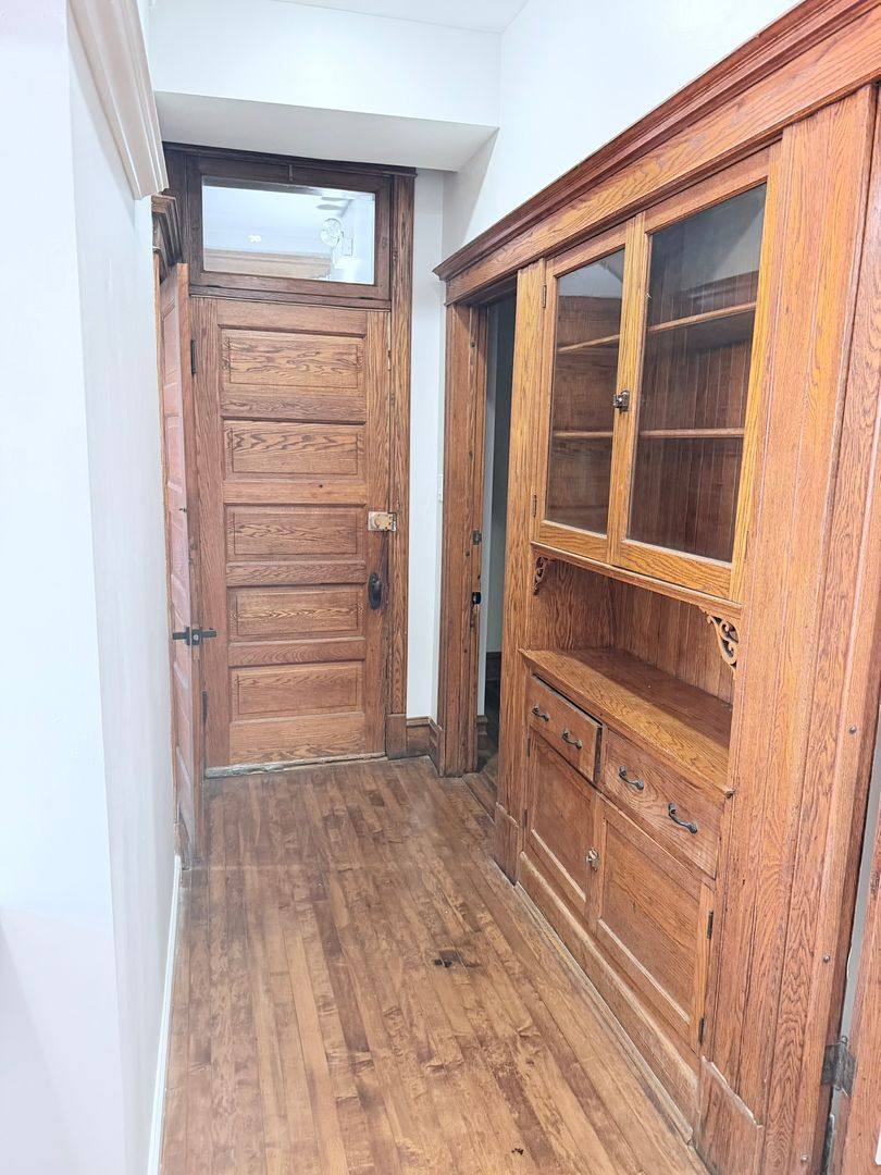 Apartment for rent at 2615 S Lawndale, Chicago, IL 60623