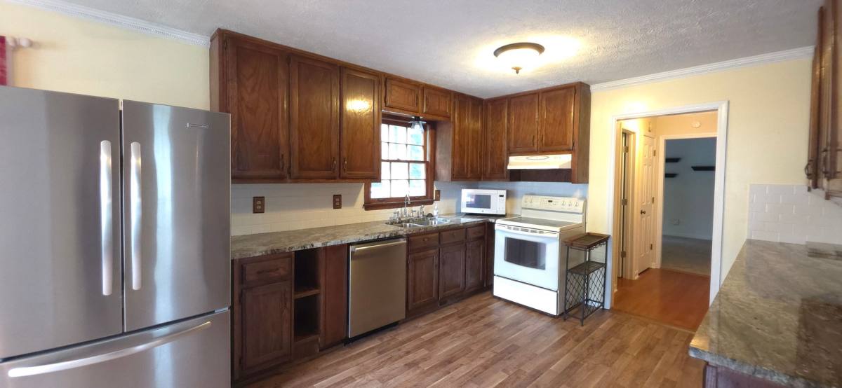 House for rent at 4910 Gold Mine Dr, Buford, GA 30518