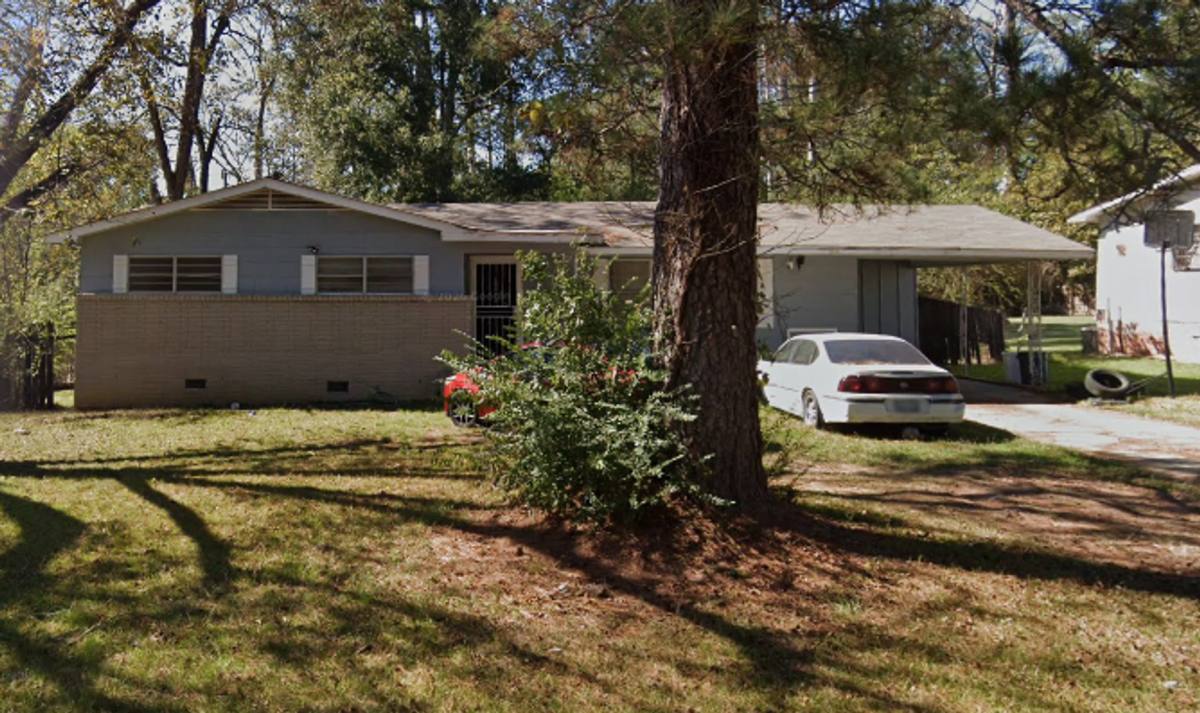 House for rent at 427 McDowell Park Circle, Jackson, MS 39204