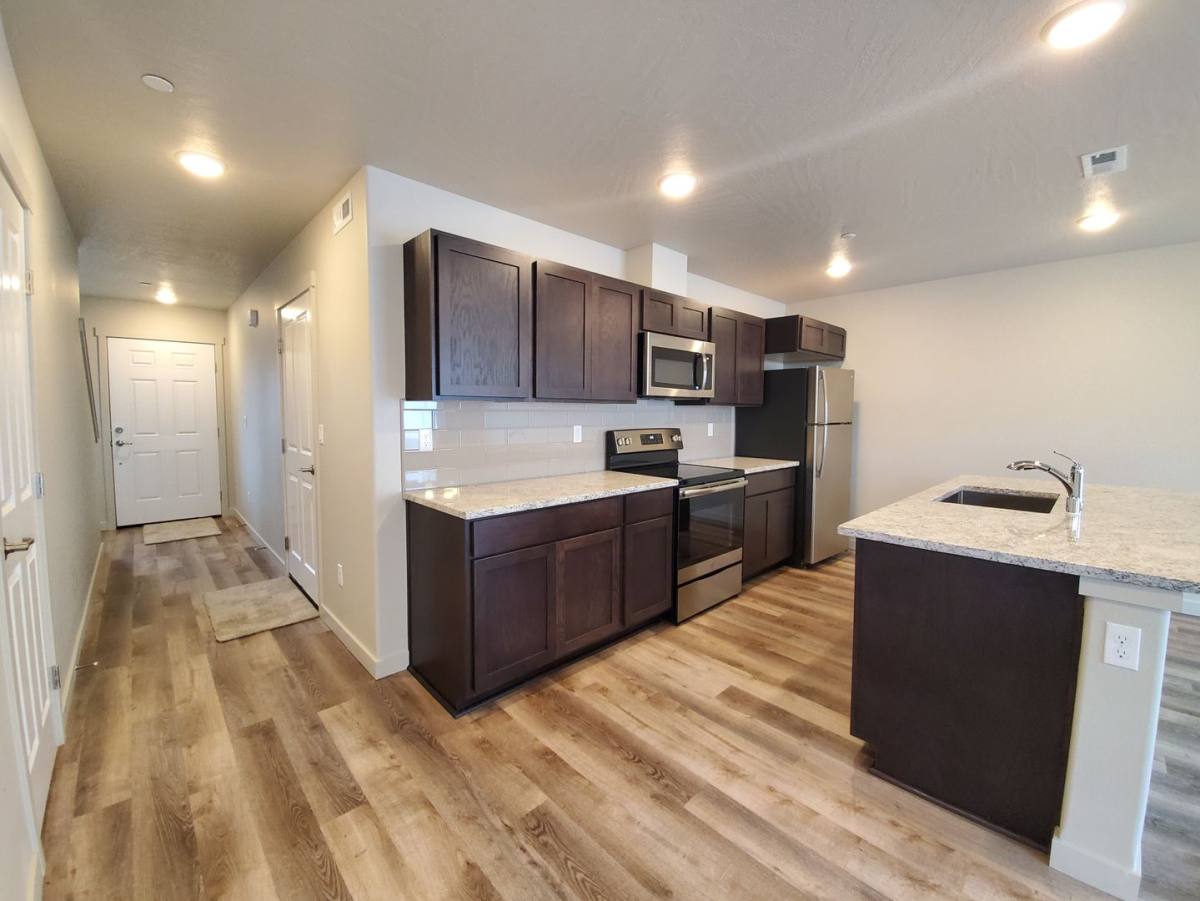Apartment for rent at 5702 W Kennewick Place, Kennewick, WA 99336