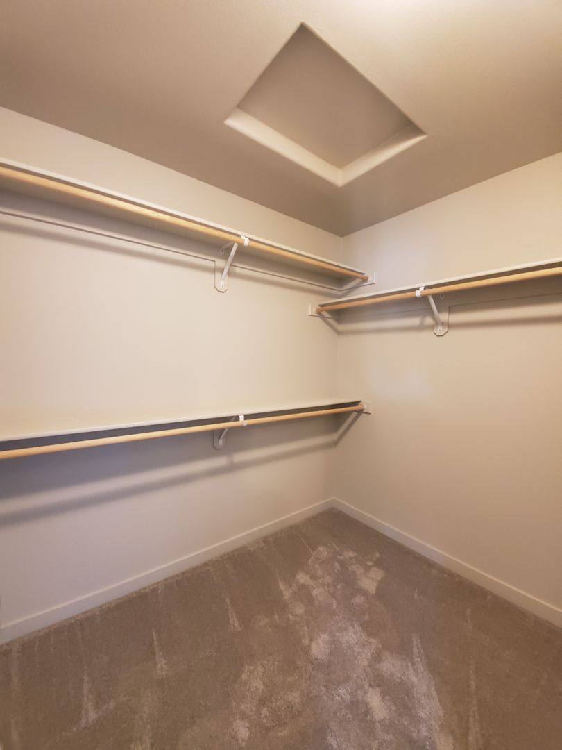 Apartment for rent at 5702 W Kennewick Place, Kennewick, WA 99336