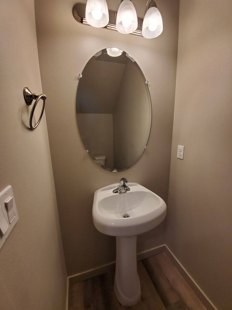 Apartment for rent at 5702 W Kennewick Place, Kennewick, WA 99336