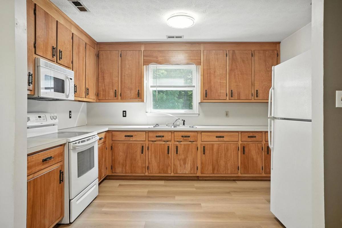 Apartment for rent at 15487 W James Anderson Highway, Buckingham, VA 23921