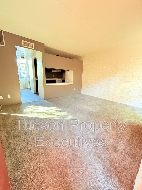 Apartment for rent at 20 N Leonora Ave #125, Tucson, AZ 85711