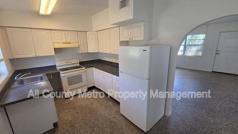 Apartment for rent at 1220 Linda Lane, Orlando, FL 32807