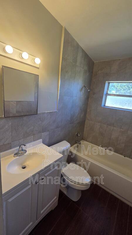 Apartment for rent at 1220 Linda Lane, Orlando, FL 32807
