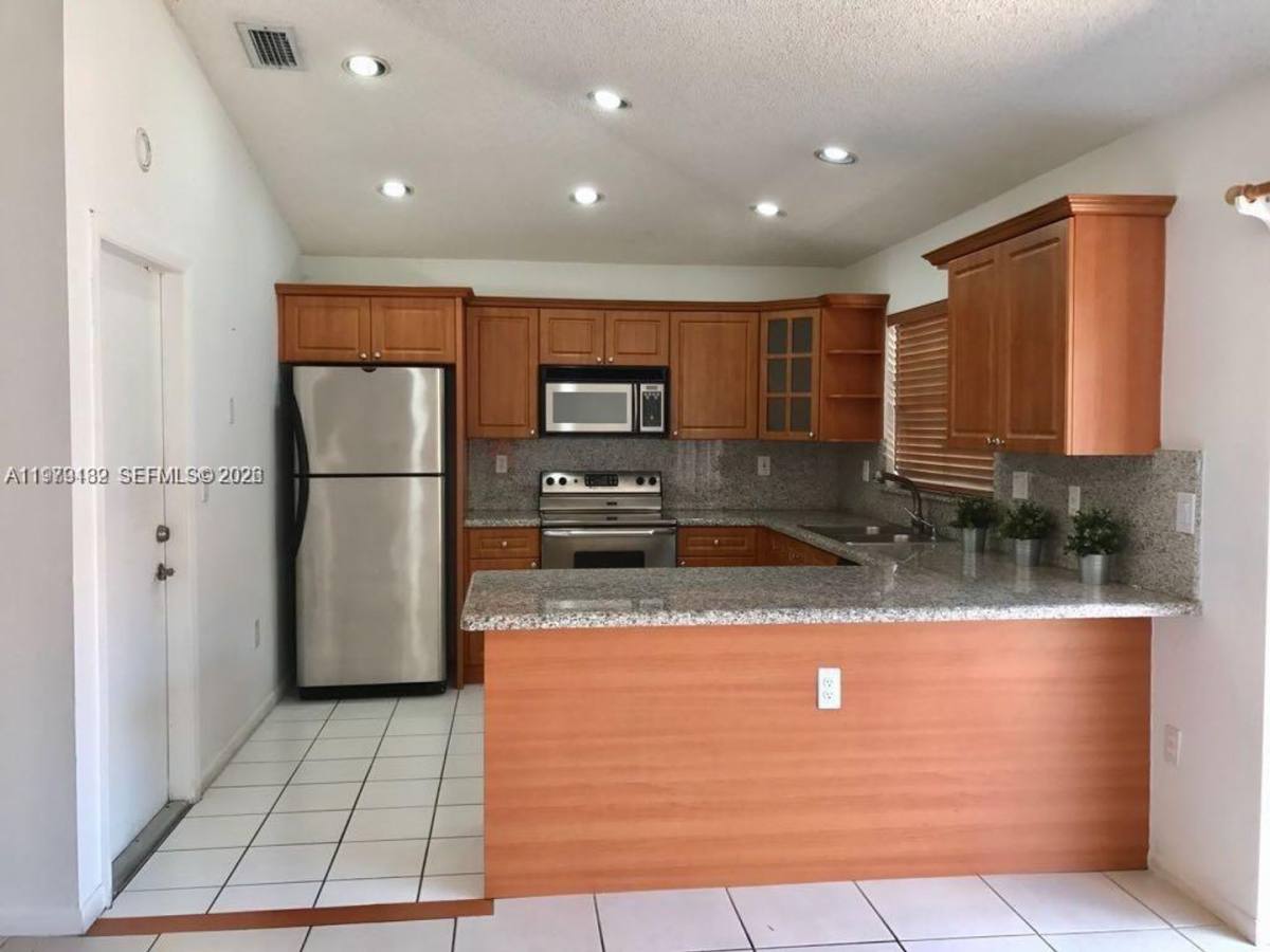House for rent at 5758 NW 97th Place, Miami, FL 33178