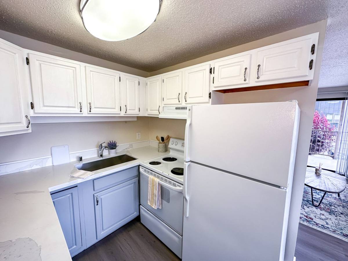 Apartment for rent at 1727 14th Ave, Seattle, WA 98122