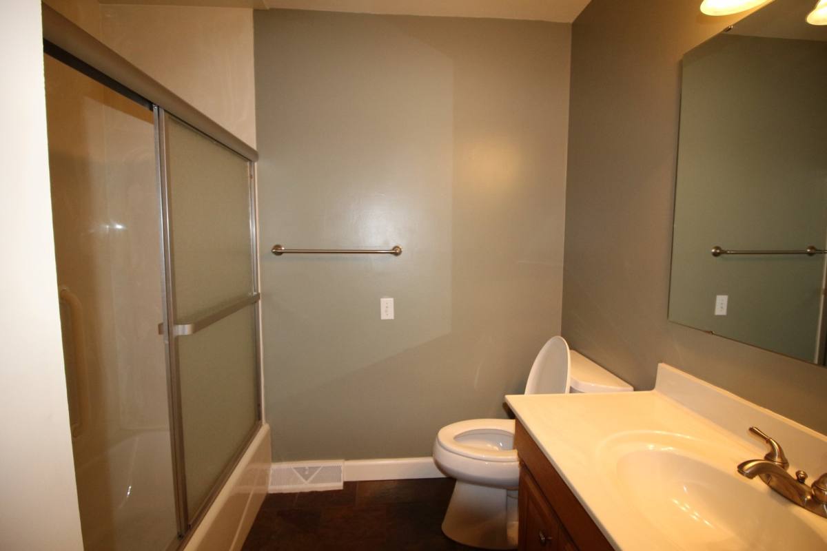 House for rent at 133 Youngridge Dr, Union, MO 63084