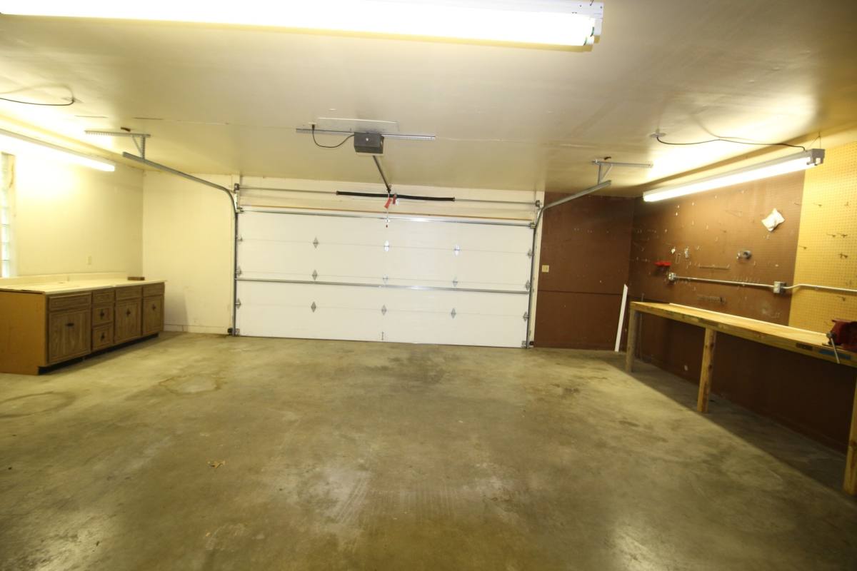 House for rent at 133 Youngridge Dr, Union, MO 63084