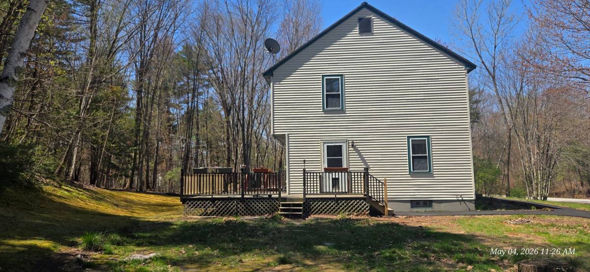 House for rent at 6A Sheridan Dr, Londonderry, NH 03053