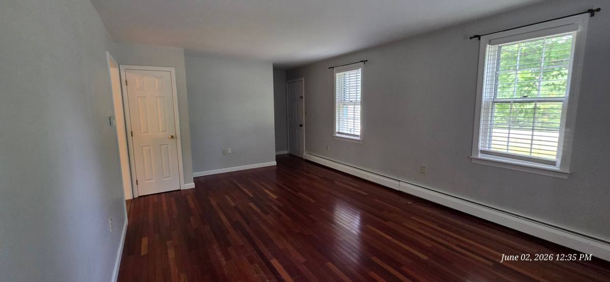 House for rent at 6A Sheridan Dr, Londonderry, NH 03053