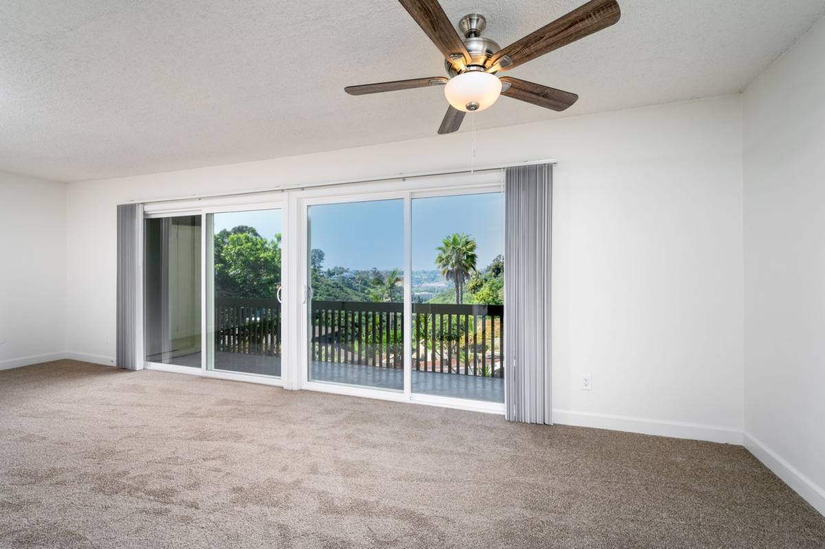 Townhouse for rent at 4052 1 2 Brant St, San Diego, CA 92103