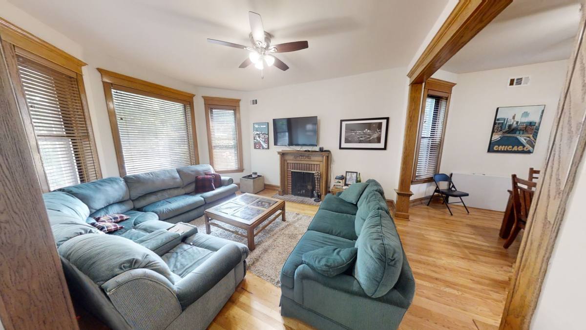 Apartment for rent at 1224 W Eddy, Chicago, IL 60657