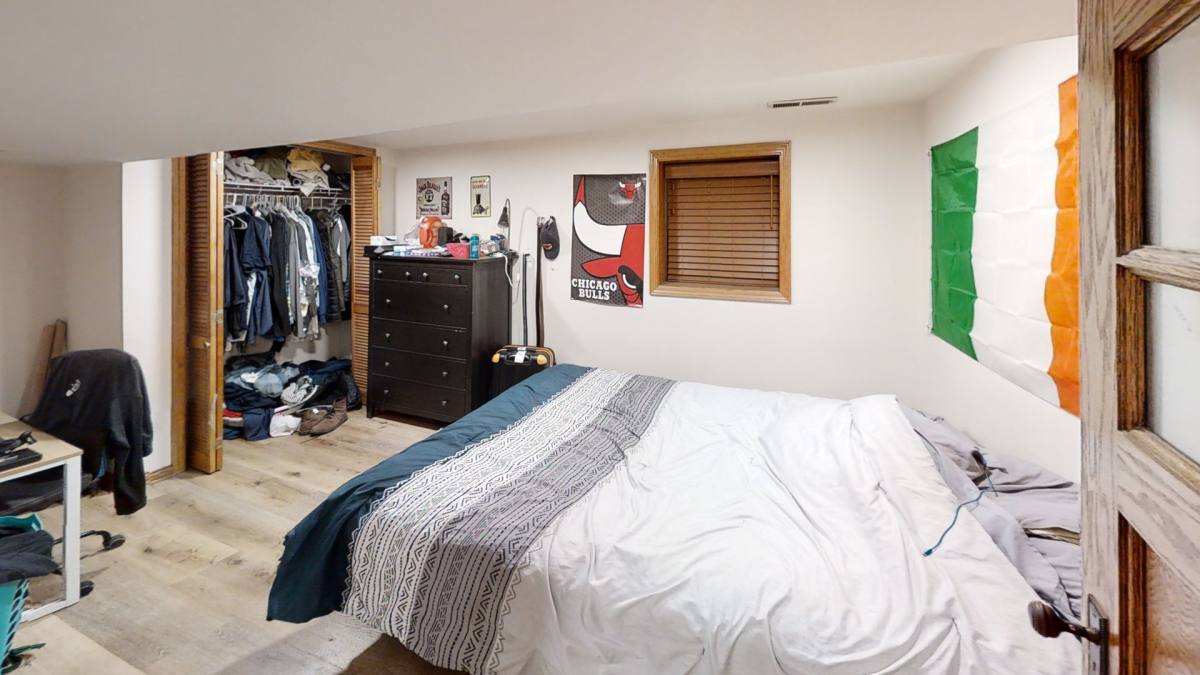 Apartment for rent at 1224 W Eddy, Chicago, IL 60657