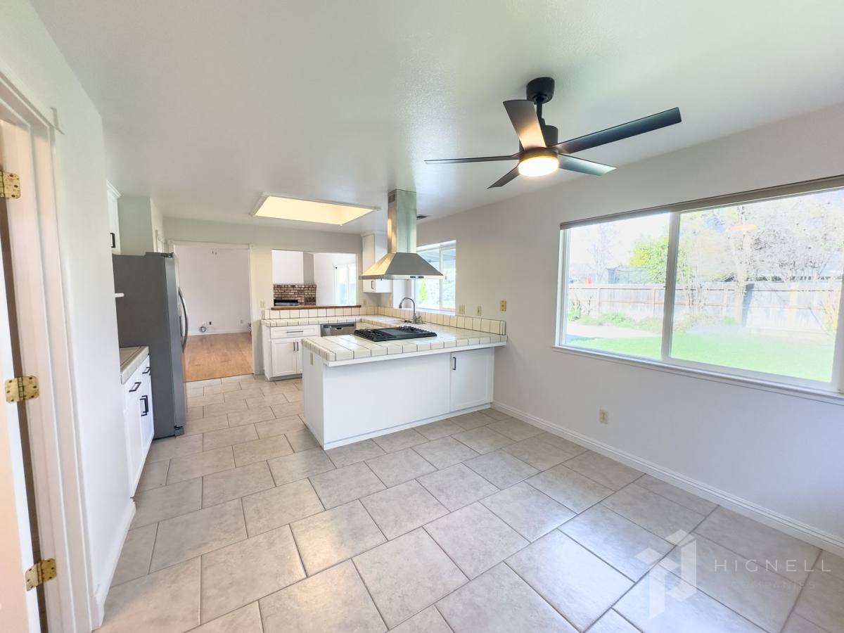 Apartment for rent at 3222 Calistoga Dr, Chico, CA 95973