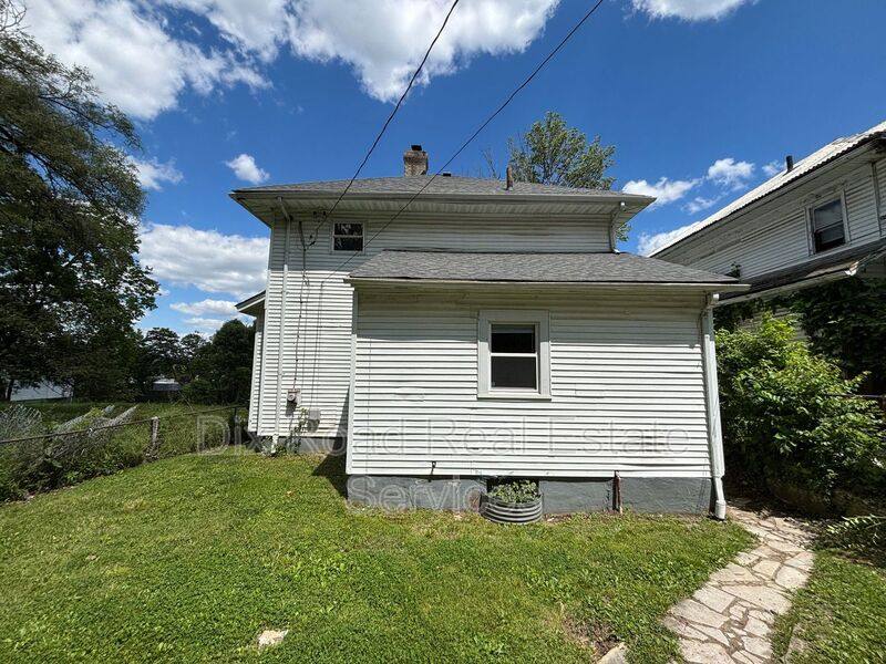 House for rent at 1501 Viola Ave, Dayton, OH 45405