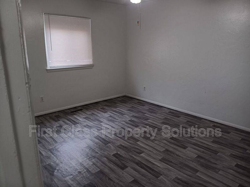 Apartment for rent at 1731 NW 32nd St #11, Oklahoma City, OK 73118