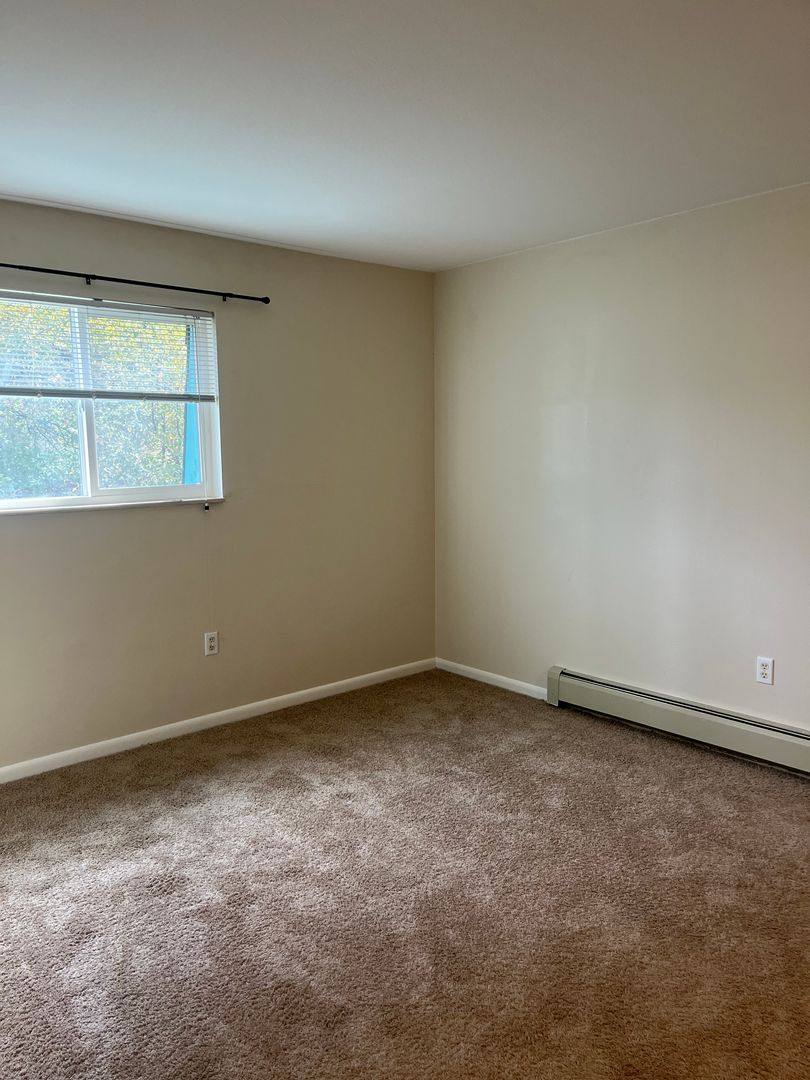 Apartment for rent at 5504 Huron St, Littleton, CO 80120