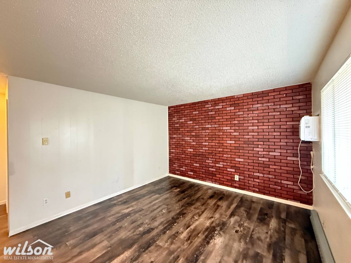 Apartment for rent at 208 N 6th St, Yakima, WA 98901