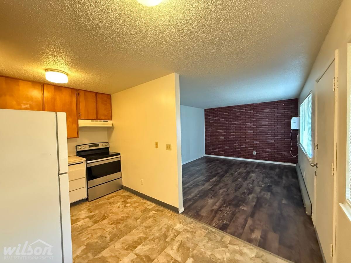 Apartment for rent at 208 N 6th St, Yakima, WA 98901