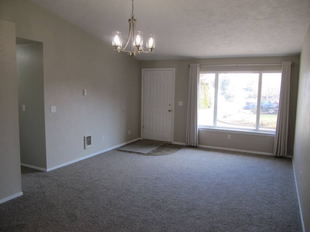 House for rent at 5205 9th Court SE, Salem, OR 97306