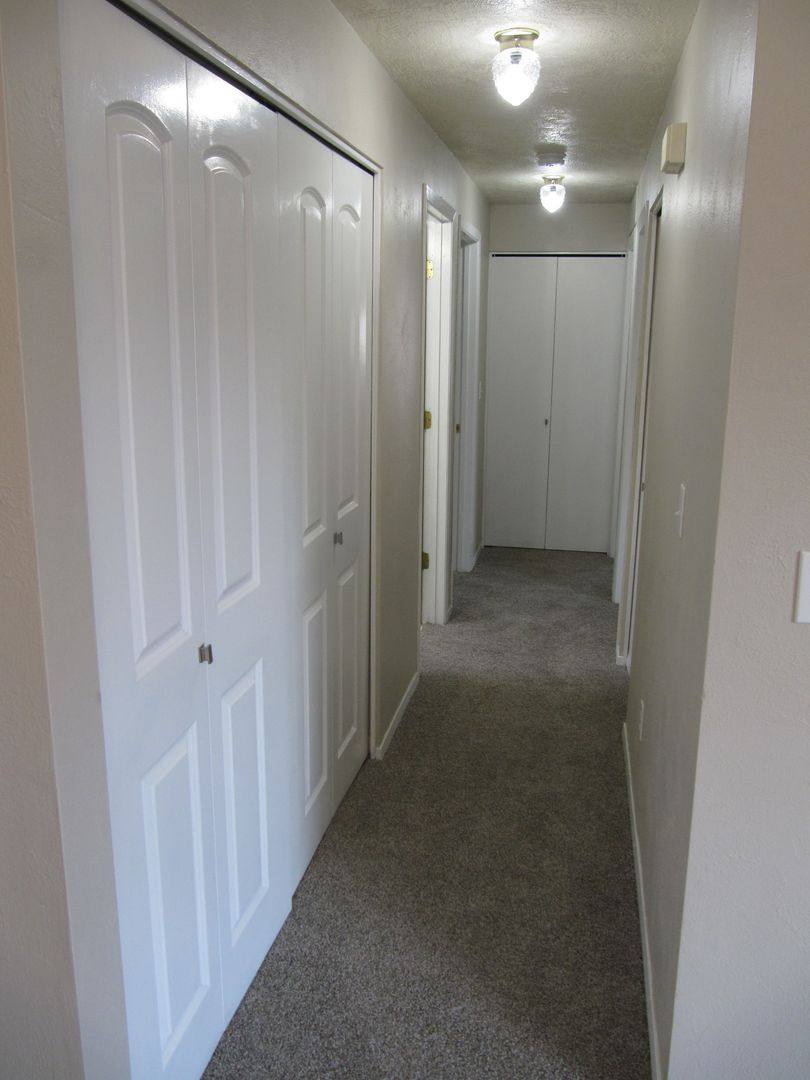 House for rent at 5205 9th Court SE, Salem, OR 97306