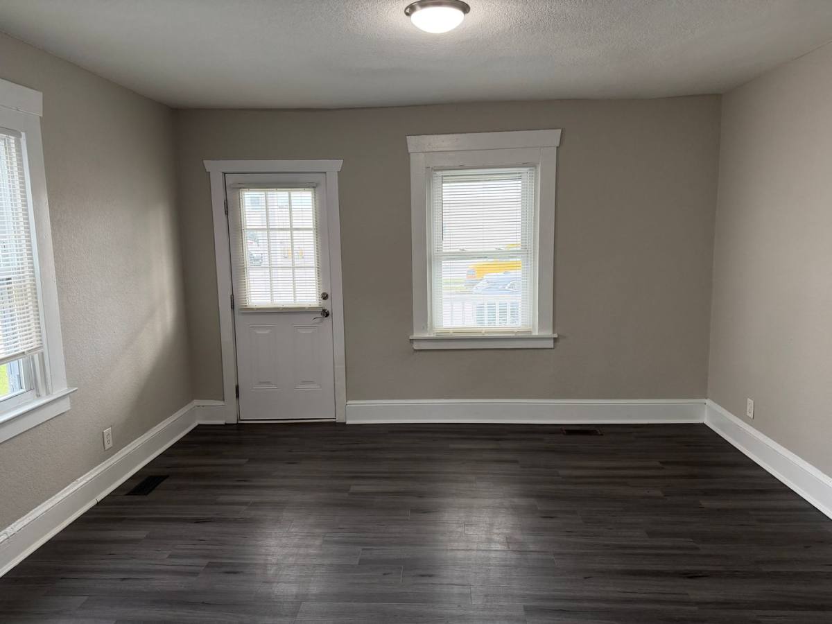 Apartment for rent at 151 A View Ave, Norfolk, VA 23503