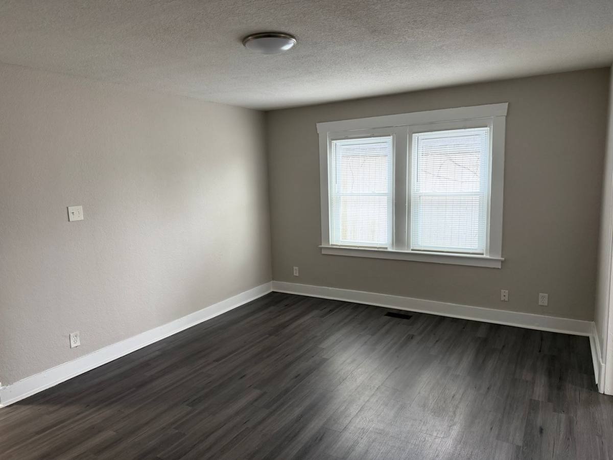 Apartment for rent at 151 A View Ave, Norfolk, VA 23503