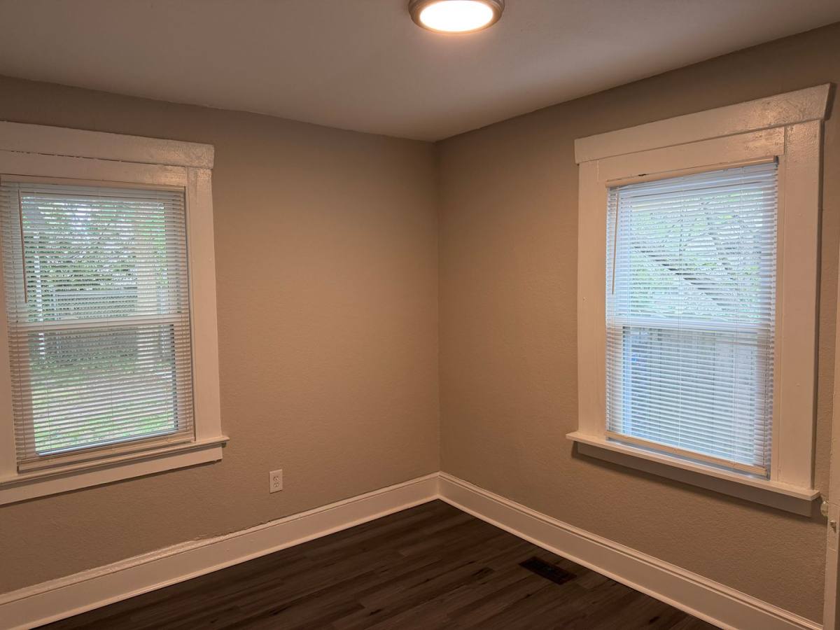 Apartment for rent at 151 A View Ave, Norfolk, VA 23503