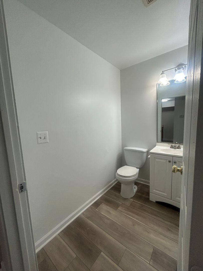 Apartment for rent at 4007-4011 Aspen St, Philadelphia, PA 19104
