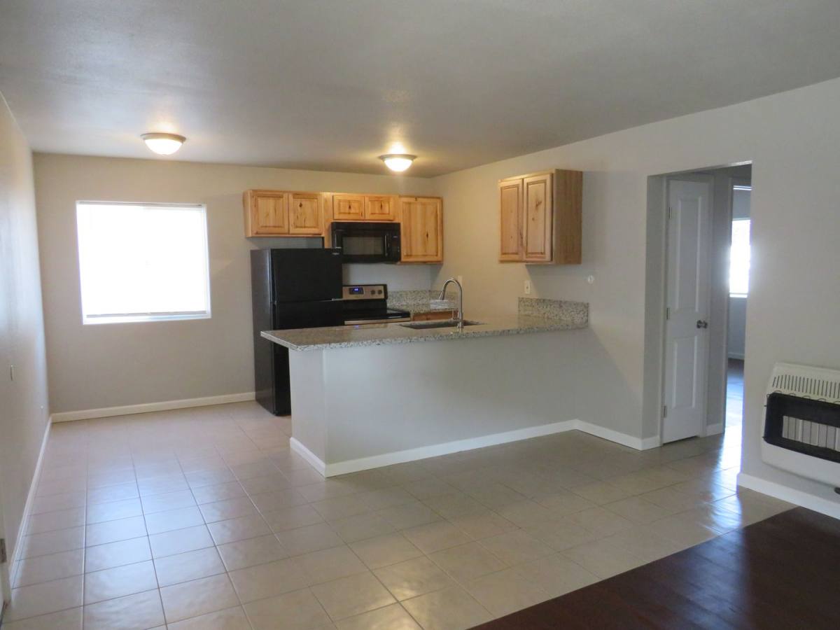 Apartment for rent at 339 N Merrill Ave, Willows, CA 95988