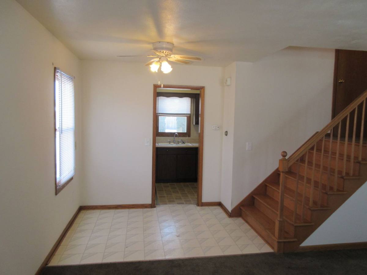 Apartment for rent at 204-206 N Grant Ave, Janesville, WI 53548