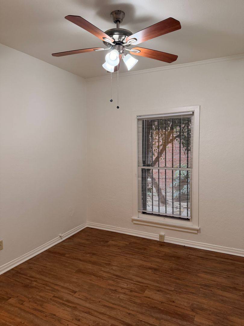Apartment for rent at 1742 N Edgemont St, Los Angeles, CA 90027